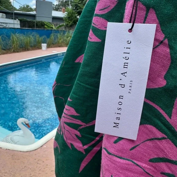 MAISON KITSUNE Green and Pink Fabric Detail - Picture 8 of 12